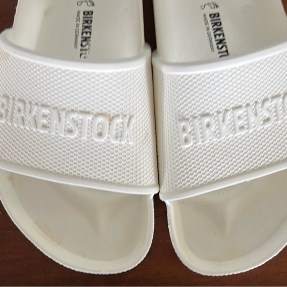 Birkenstock Classic White Sandals - Picture 3 of 4